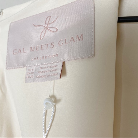 Gal Meets Glam Cecilia Off-White Crepe Belted Midi Dress - Picture 9 of 16